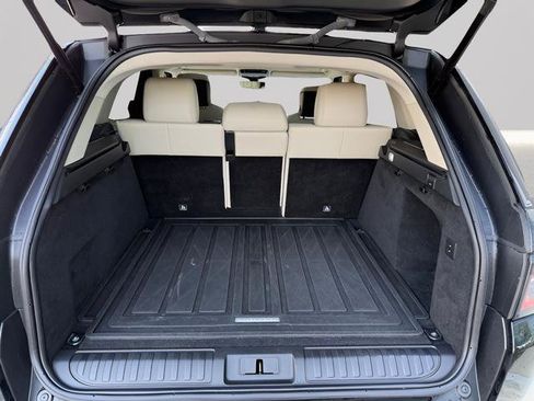 Used 2019 Land Rover Range Rover Sport HSE image 34