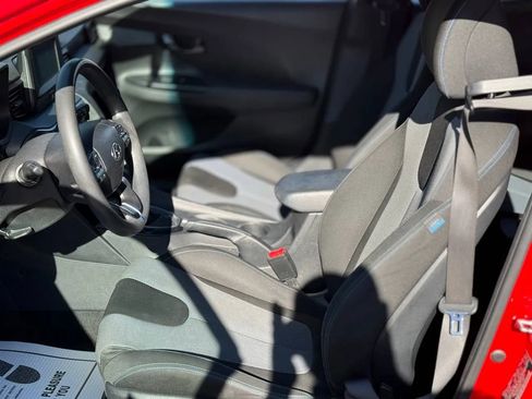 Used 2019 Hyundai Veloster 2.0 image 21