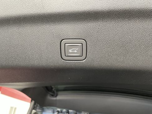 New 2026 GMC Yukon AT4 image 11