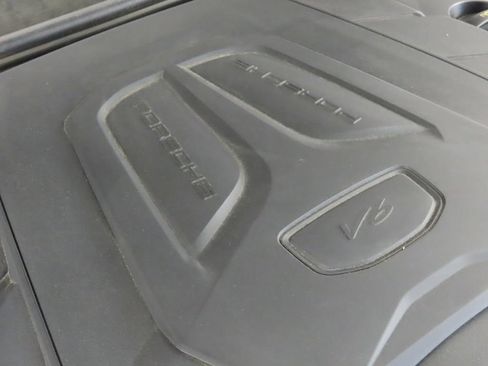Certified 2025 Porsche Cayenne E-Hybrid AWD/4WD image 52