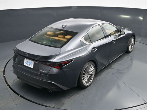 Used 2023 Lexus IS 300 w/ Premium Package RWD image 17