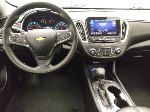 Used 2024 Chevrolet Malibu LT FWD image 22