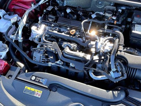 Used 2024 Toyota Corolla SE image 31