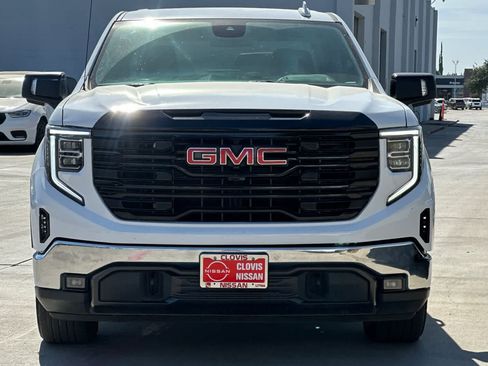 Used 2024 GMC Sierra 1500 SLT AWD/4WD image 11