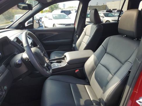 Used 2024 Honda Passport EX-L image 18