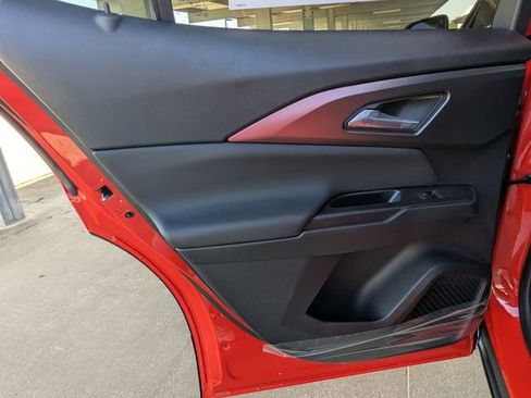 New 2026 Chevrolet Equinox EV RS image 8