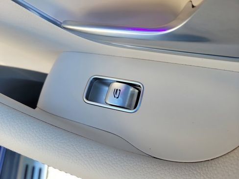 Used 2022 Mercedes-Benz GLS 450 GLS 450 image 13