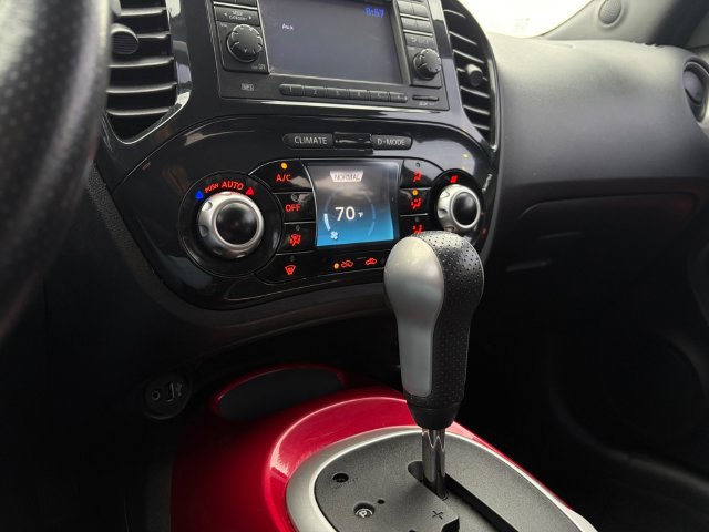 Used 2012 Nissan Juke SL AWD/4WD image 12