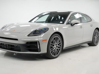 New 2025 Porsche Panamera 4