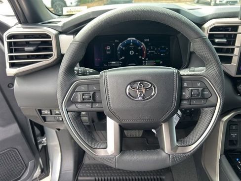 New 2026 Toyota Tundra Limited AWD/4WD image 18