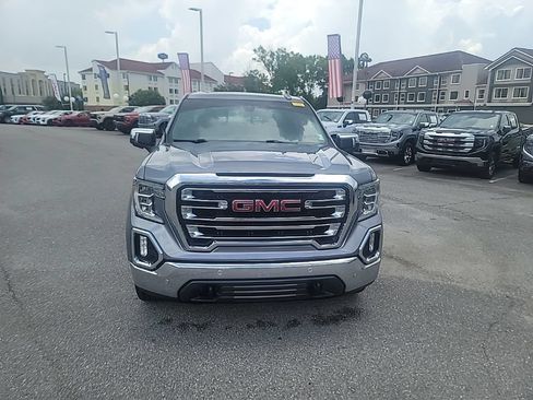 Used 2019 GMC Sierra 1500 SLT w/ SLT Premium Plus Package RWD image 2