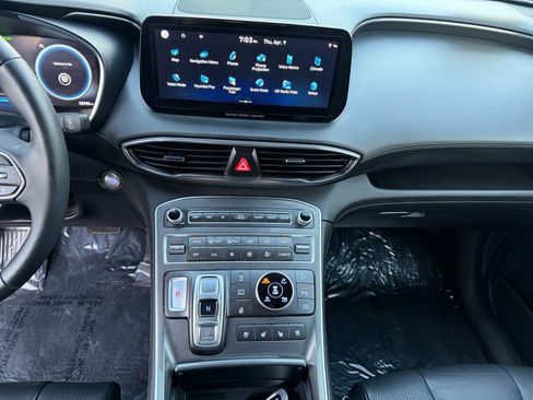 Used 2023 Hyundai Santa Fe Limited image 16