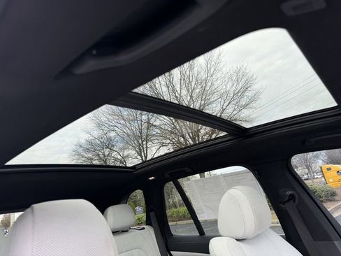 Used 2023 BMW X5 sDrive40i image 37