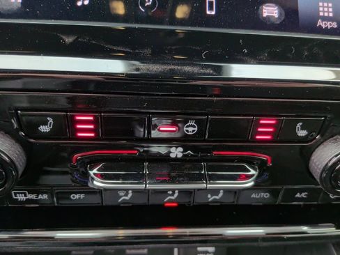 New 2025 Jeep Grand Cherokee L Altitude image 26