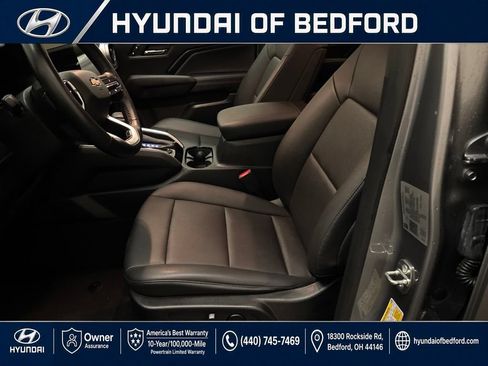 Used 2023 Chevrolet Colorado LT w/ LT Convenience Package III AWD/4WD image 13