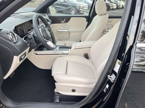 New 2026 Mercedes-Benz GLB 250 4MATIC image 21