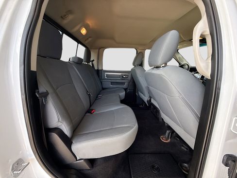 Used 2016 RAM 2500 SLT image 24