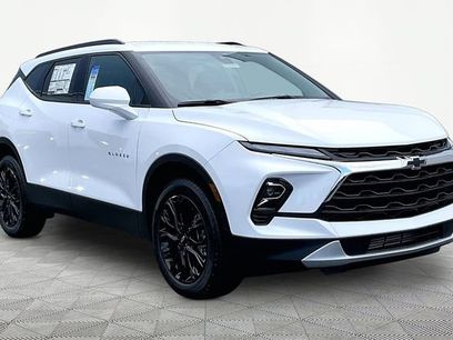 New 2026 Chevrolet Blazer LT w/ LPO, Black Sport Package