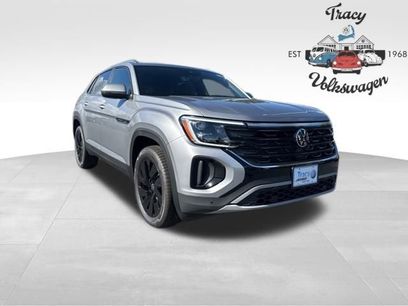 New 2026 Volkswagen Atlas Cross Sport SE
