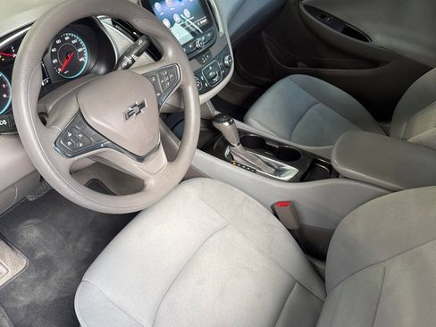 Used 2020 Chevrolet Malibu LS FWD image 9