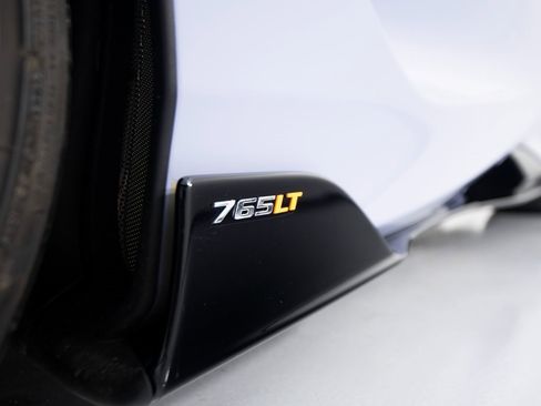 Used 2021 McLaren 765LT Coupe image 40