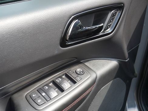 Used 2025 Dodge Durango GT AWD/4WD image 18