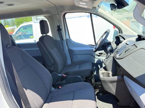 Used 2017 Ford Transit 350 XLT RWD image 23
