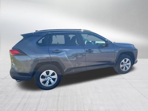 Used 2019 Toyota RAV4 LE w/ Carpet Mat Package AWD/4WD image 7
