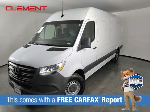 Used 2023 Mercedes-Benz Sprinter 2500 image 1