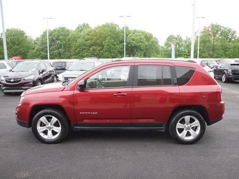Used 2014 Jeep Compass Sport w/ Power Value Group AWD/4WD image 3