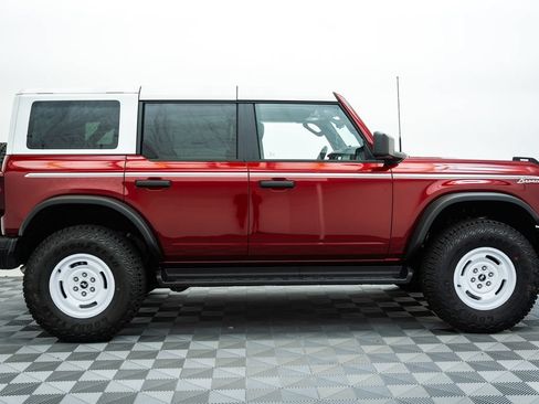 New 2026 Ford Bronco Heritage Edition AWD/4WD image 4