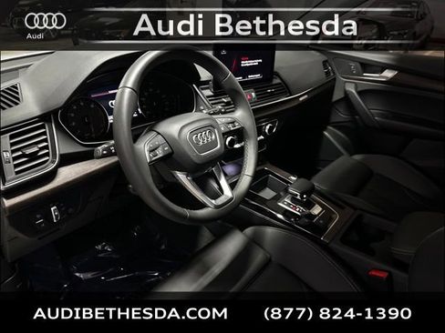 Certified 2025 Audi Q5 2.0T Premium image 14