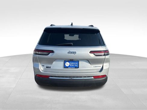 Used 2022 Jeep Grand Cherokee L Limited image 5