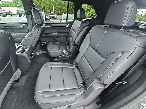 New 2026 GMC Acadia Elevation w/ Super Cruise Package image 14