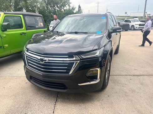 Used 2023 Chevrolet Traverse LT w/ LPO, Floor Liner Package AWD/4WD image 4