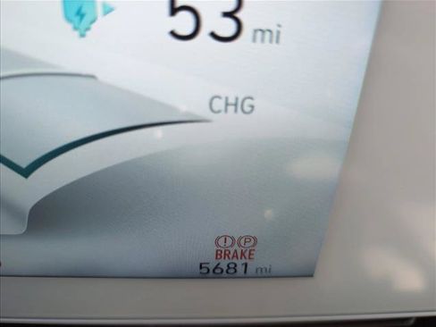 Certified 2024 Hyundai Ioniq 5 Limited RWD image 11