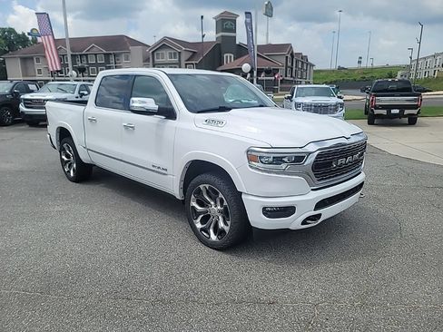 Used 2022 RAM 1500 Limited w/ Body Color Bumper Group AWD/4WD image 1
