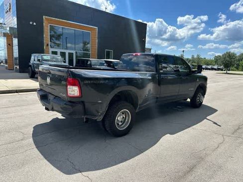 Certified 2022 RAM 3500 Big Horn w/ Level A Equipment Group AWD/4WD image 19