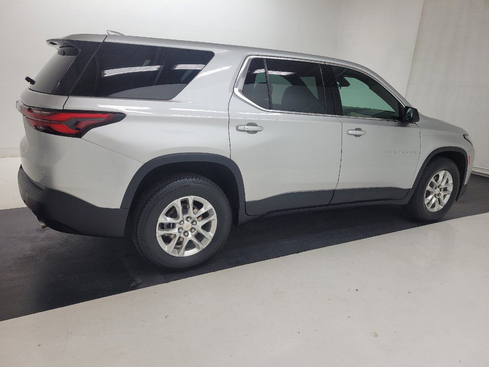 Used 2022 Chevrolet Traverse LS w/ LPO, Cargo Package AWD/4WD image 10