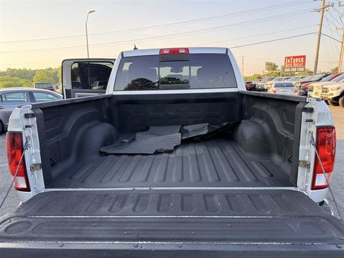 Used 2016 RAM 1500 Lone Star AWD/4WD image 18