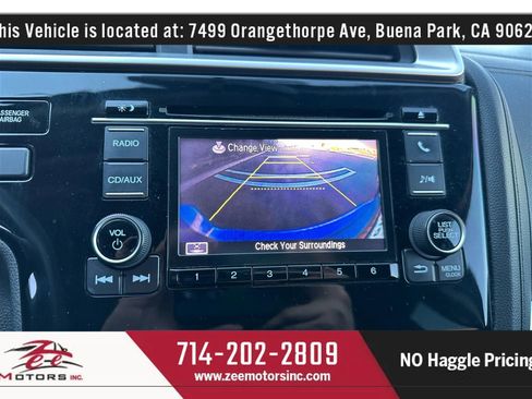 Used 2017 Honda Fit LX image 34