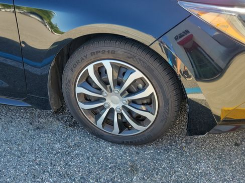 Used 2024 Toyota Corolla LE image 10