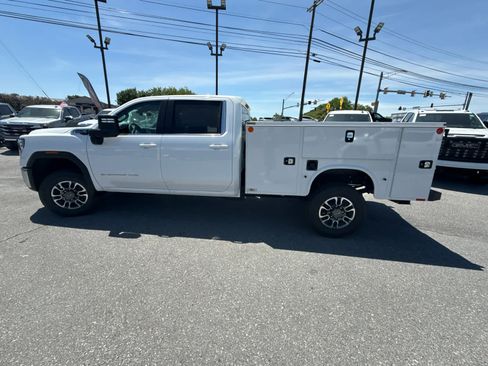 New 2026 GMC Sierra 3500 SLE w/ SLE Convenience Package AWD/4WD image 7