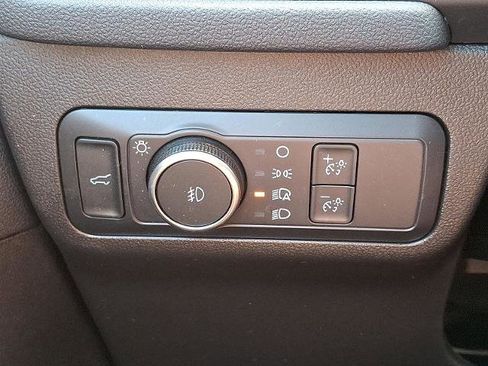 Certified 2022 Ford Escape SEL w/ Technology Package image 26
