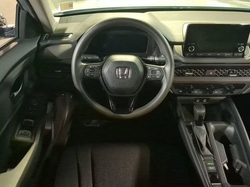Used 2025 Honda Accord SE image 14