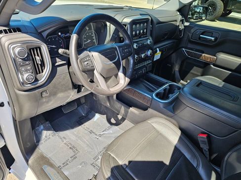Used 2019 GMC Sierra 1500 Denali w/ Denali Ultimate Package AWD/4WD image 20