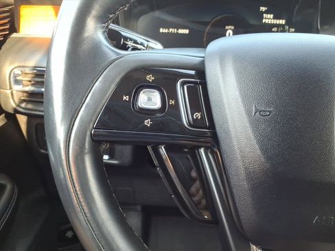 Used 2022 Lincoln Corsair Reserve w/ Elements Package image 16