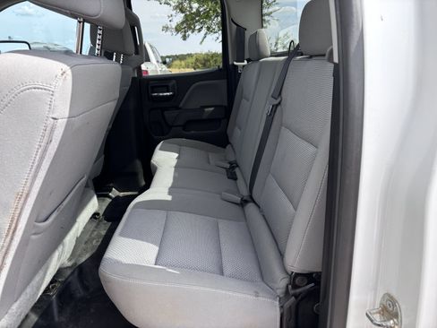 Used 2018 Chevrolet Silverado 2500 W/T w/ WT Convenience Package AWD/4WD image 13