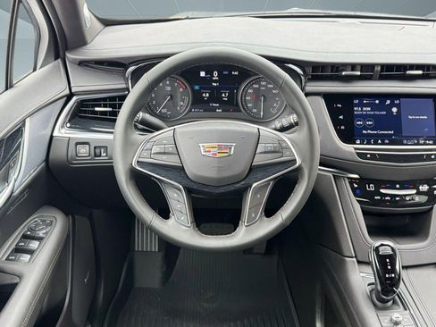 New 2026 Cadillac XT5 Premium Luxury w/ Driver Assist Package FWD image 28