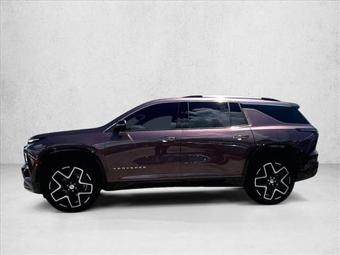 Certified 2026 Chevrolet Traverse High Country FWD image 6